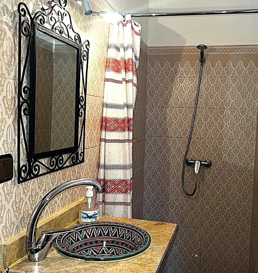 Riad Scorpion N Фес Марокко